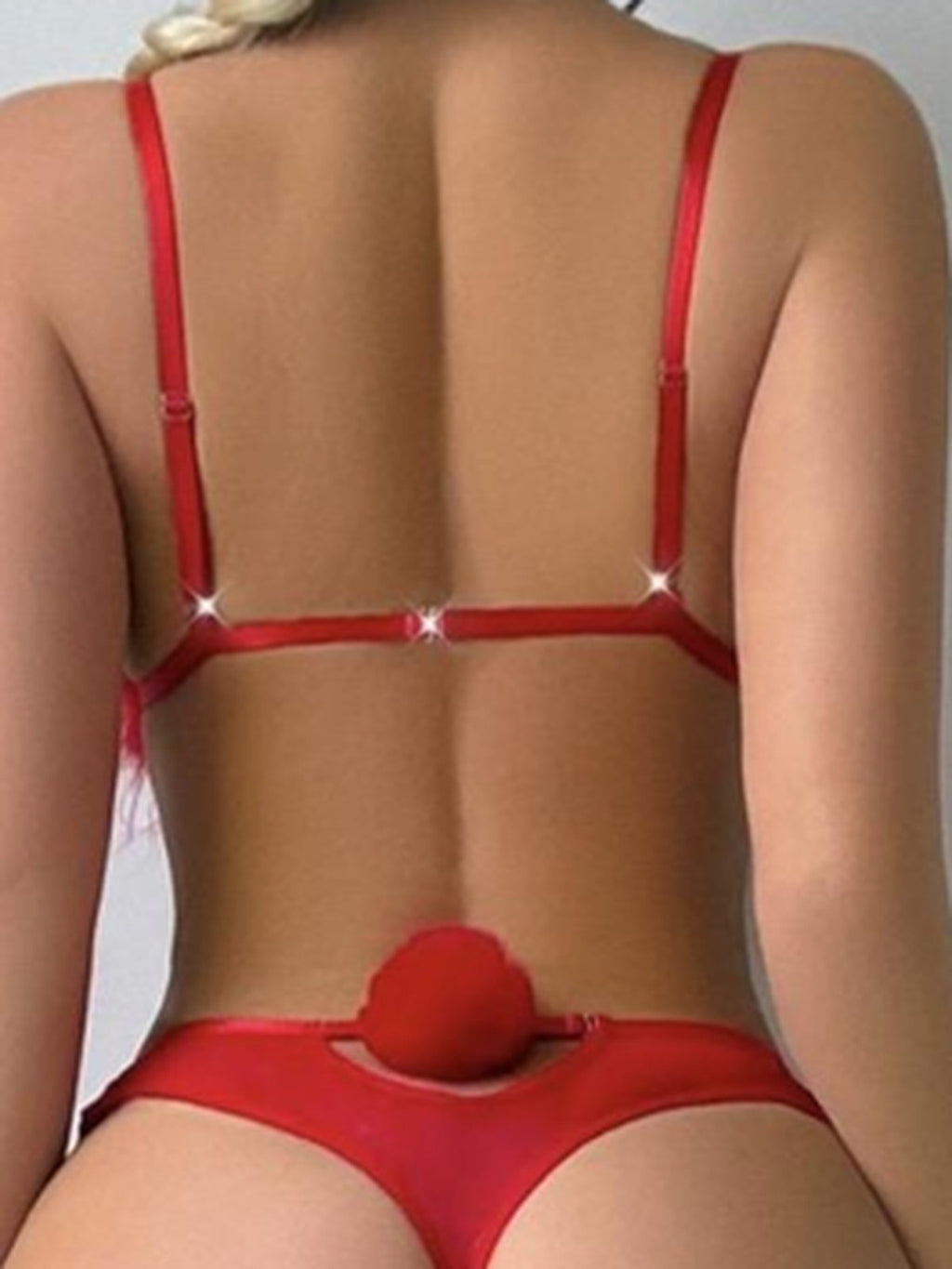 Ensemble bunny rouge à plumes, oreilles de lapin – Scarlett – Les Secrets de Léa, vue 3
