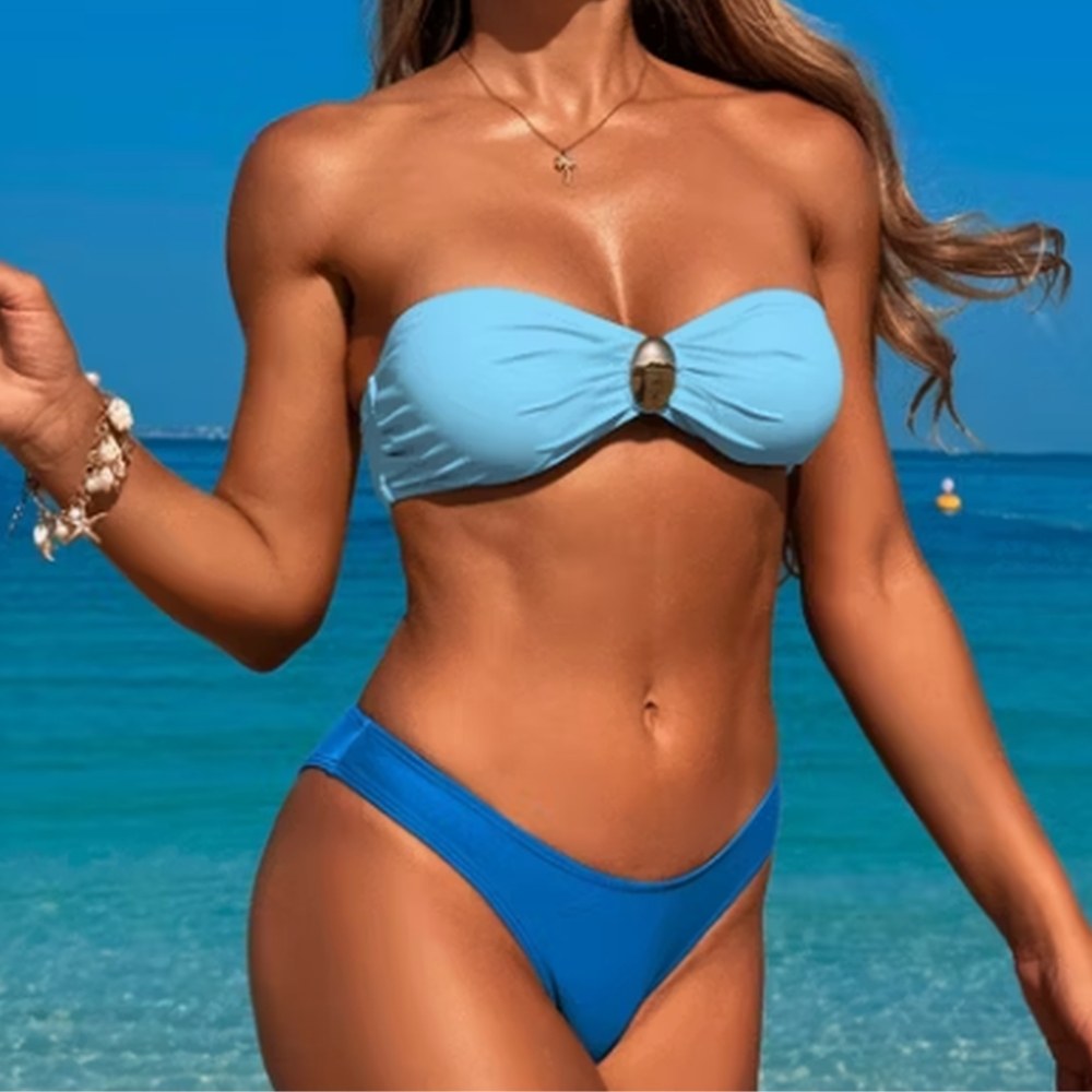Maillot de bain bandeau bleu ciel et culotte bleue – Baltia – Les Secrets de Léa, vue 3